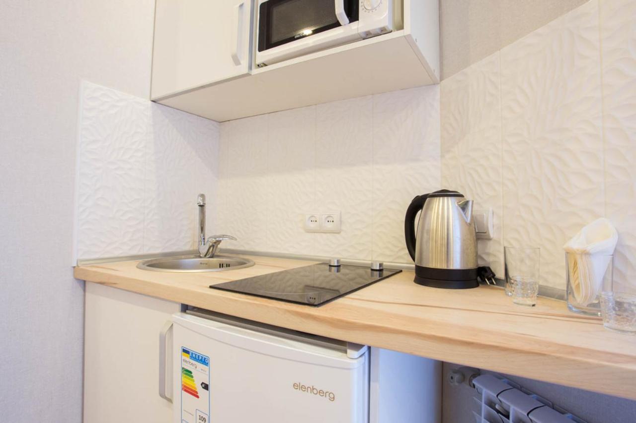 New Studio In The City Center - Mykoly Khvylovoho Str 5-2 Kharkov Luaran gambar